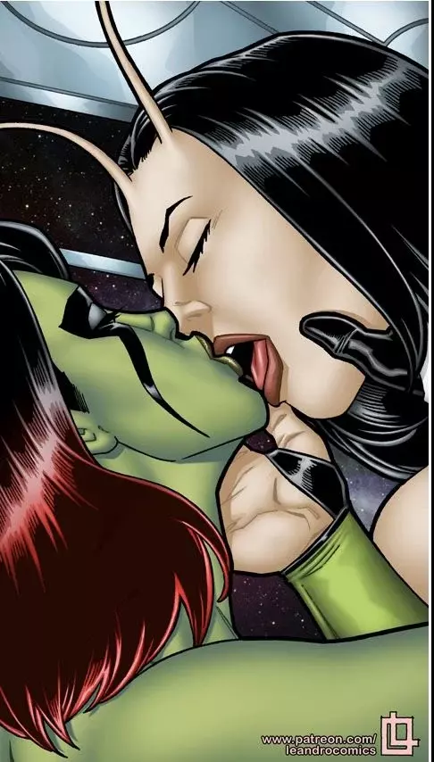 Superhero Image Sets Mantis and Gamora Lesbian Fun – page 1